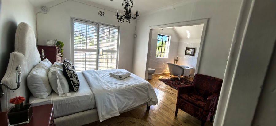 7 Bedroom Property for Sale in Old Place Western Cape